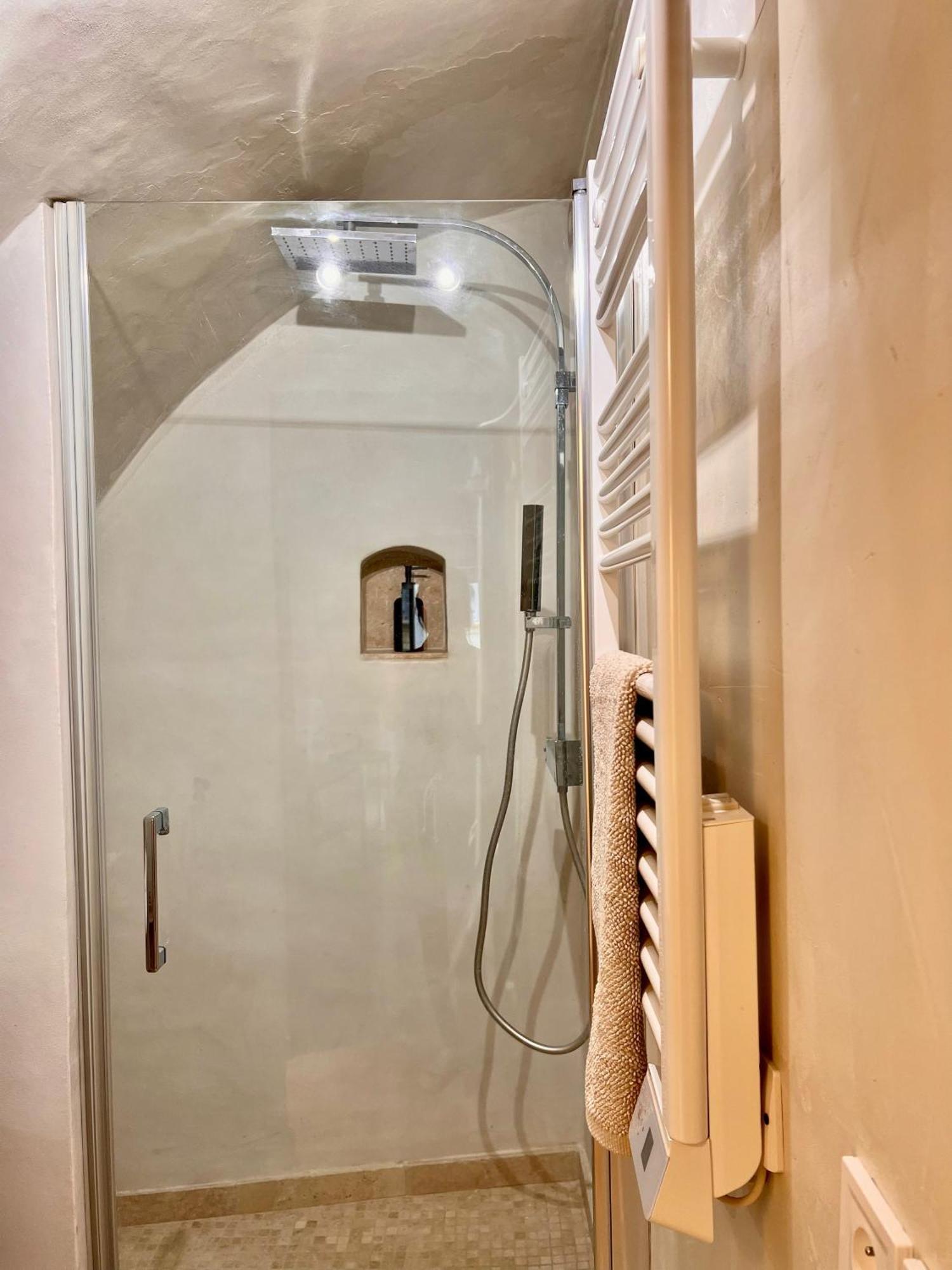 Coeur Du Luberon Apartment Lourmarin Bagian luar foto